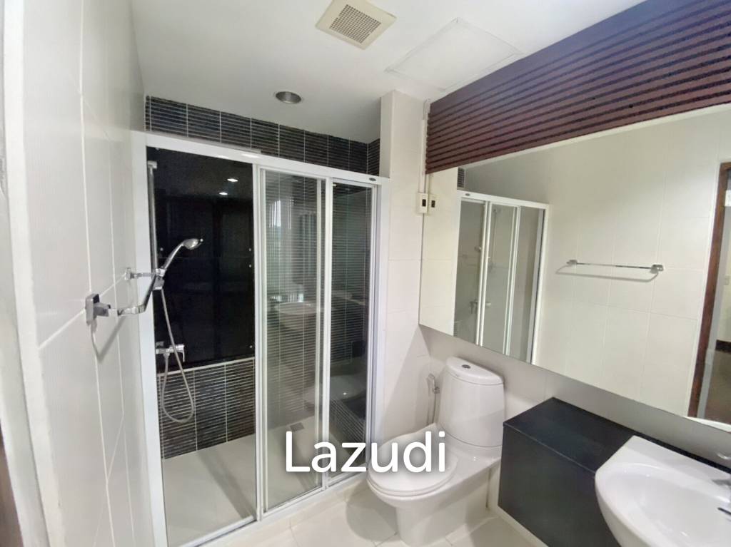 picture 3 Bed 3 Bath 260 SQ.M Prompong Mansion - 22/27