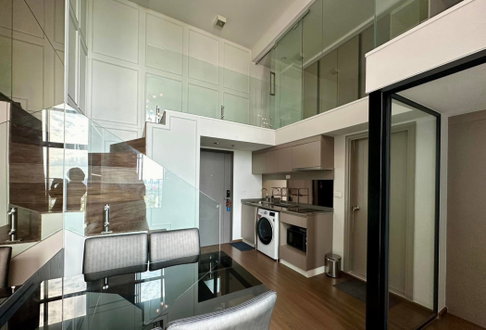 คอนโดดูเพล็กซ์ให้ เช่าไอดิโอนิวพระราม9 2 ห้องนอน 1 ห้องน้ำ