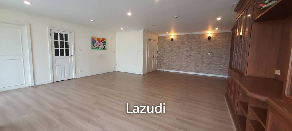 picture 2 Bed 2 Bath 150 SQ.M Sukhumvit Casa - 1/18