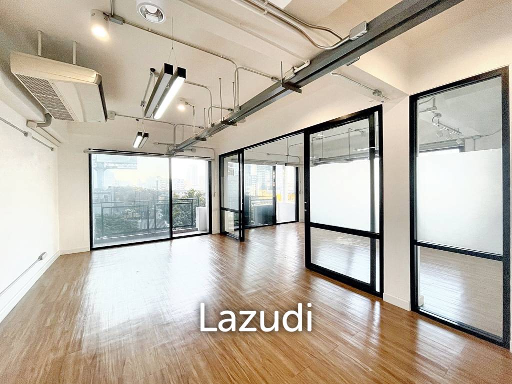 รูป Luxury Office Space in Sathon, Bangkok - รูปที่ 1/4