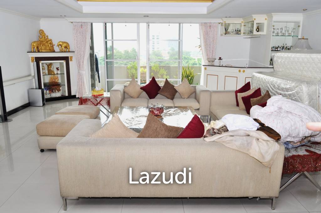 picture 4 Bed 3 Bath 350 SQ.M Oriental Towers - 6/25