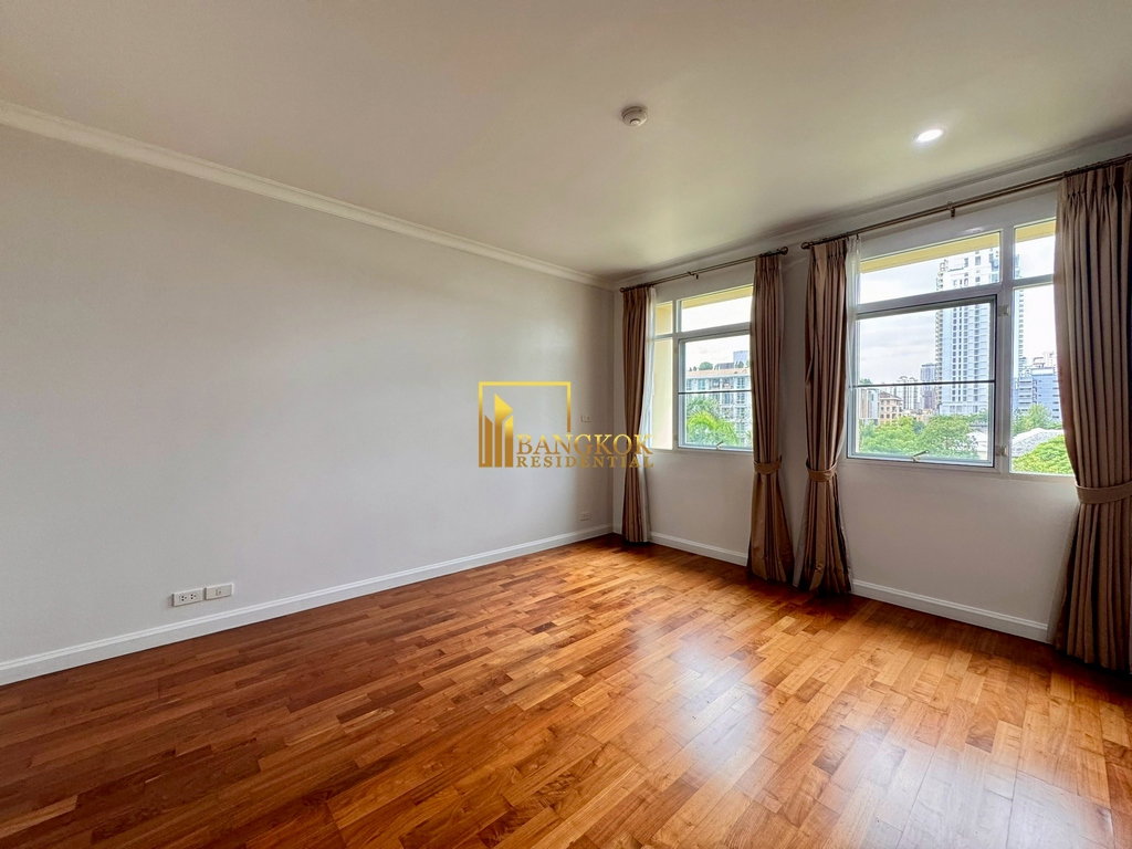 รูป The Cadogan Private Residence | Unfurnished 3 Bed Duplex Condo in Phrom Phong - BR5073CD - รูปที่ 22/42
