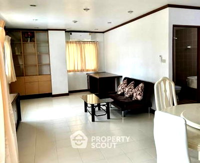 Condos for sale : 2-BR Condo at Aree Place Sukhumvit 26 near BTS Phrom Phong (ID 2898256)