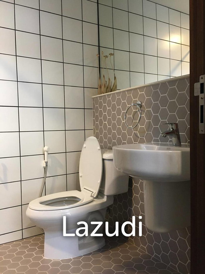 picture Spacious Home Office in Central Phrom Phong Thonglor - 11/15