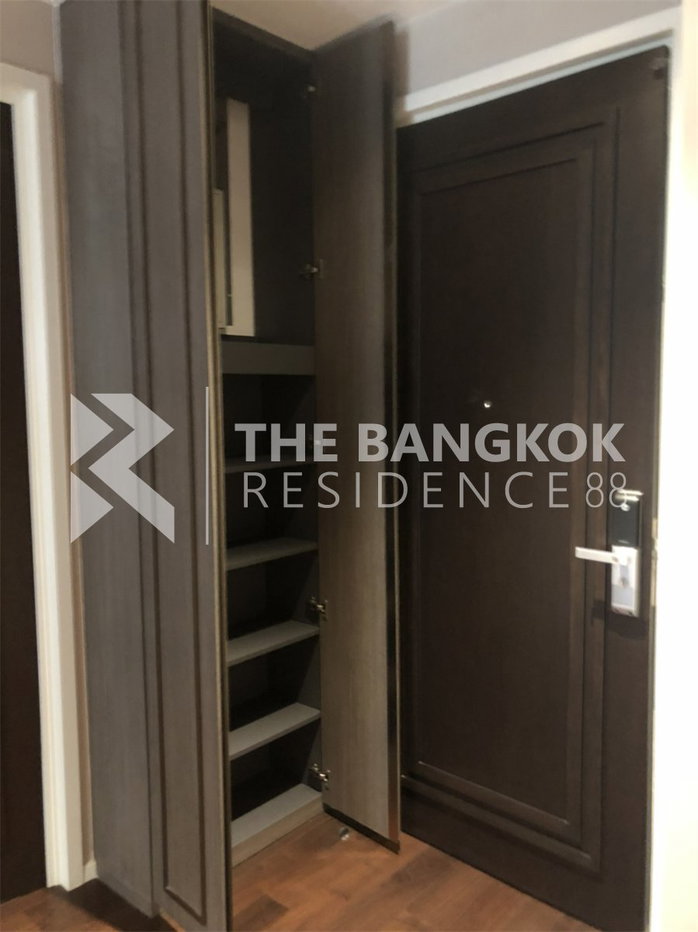 picture Easy Travel, Fully Utilized Space The Diplomat 39 near BTS Phrom Phong - 1/10