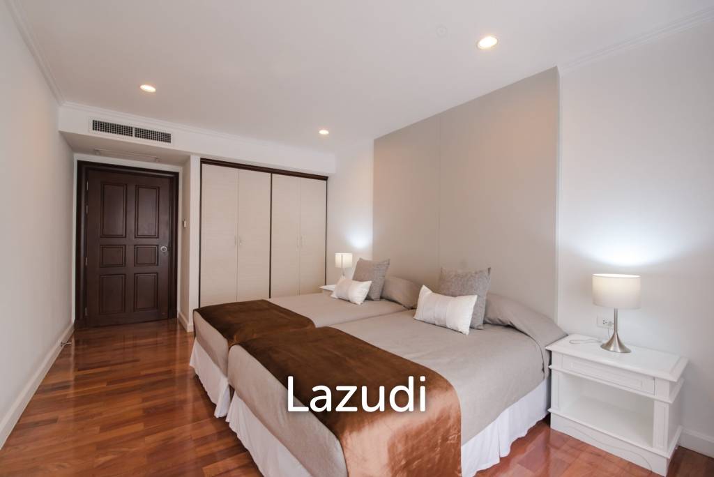 รูป 3 Bed 3 Bath 220 SQ.M. Mayfair Garden Renovated - รูปที่ 7/10