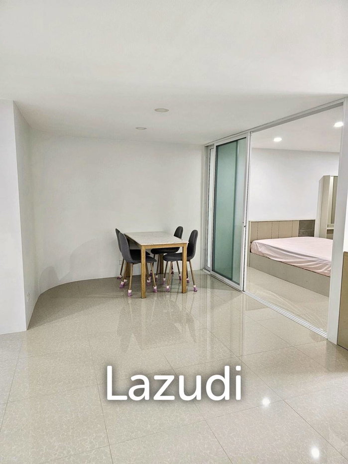 picture 1 Bedroom 1 Bathroom 61 SQ.M ITF Silom Palace - 3/13