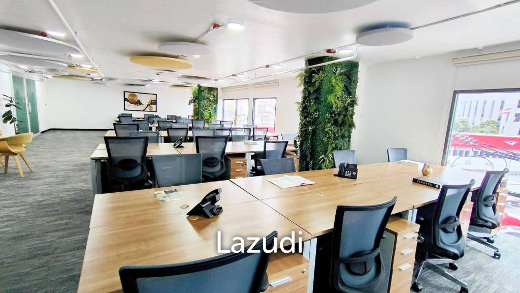 picture Service office for rent in Phrakhanong - 3/3