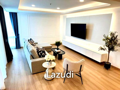 คอนโดให้เช่า : 146 sqm 3-Bed Condo at Grand Langsuan, Lumpini Bangkok