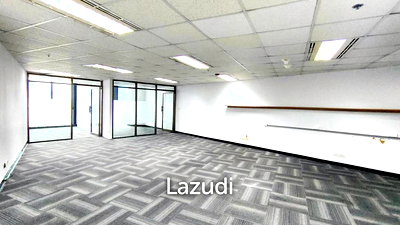 Office for rent Surawong Road : Office space for rent in Silom