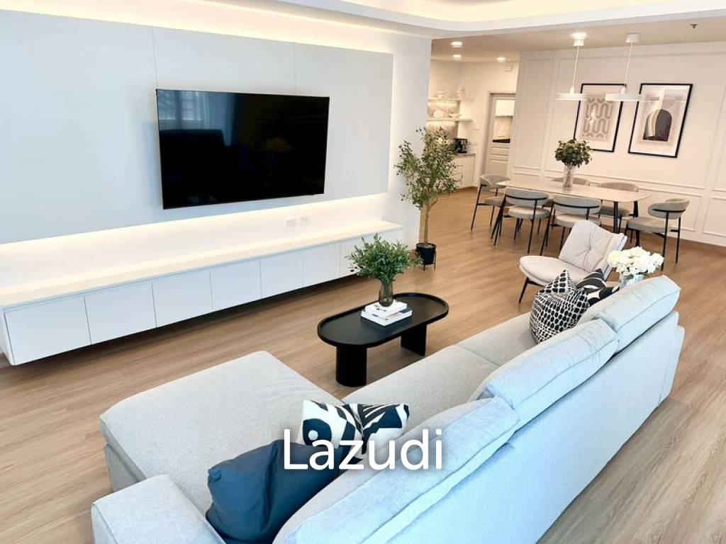 รูป 146 sqm 3-Bed Condo at Grand Langsuan, Lumpini Bangkok - รูปที่ 2/12