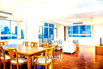 คอนโดให้เช่า : 3 Bed 3 Bath 230 SQ.M Krungthep Thani Tower