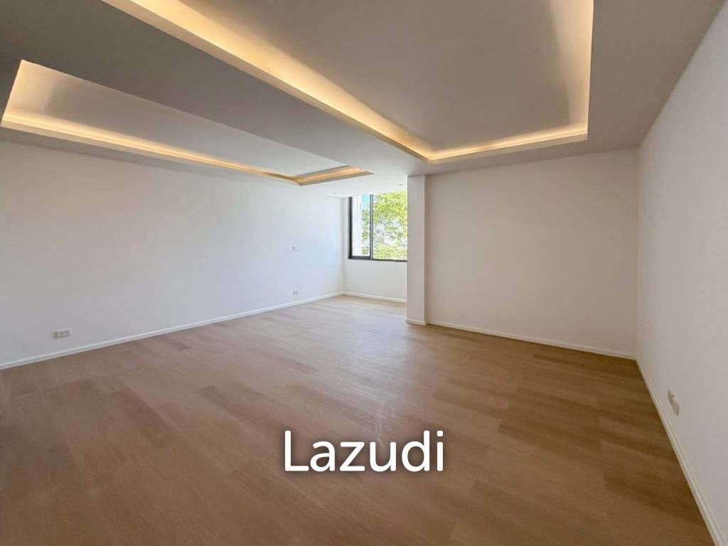รูป 5 Bed 7 Bath Townhouse For Sale At Pridi 14 - รูปที่ 11/25