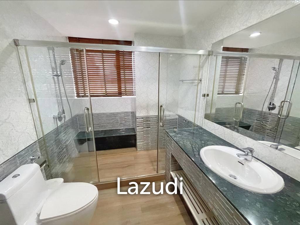 picture 2 Bedrooms 2 Bathrooms 182 SQ.M. Condo For Rent - 9/10