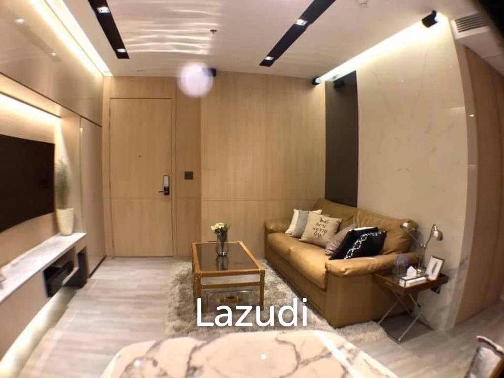 รูป 59 sqm high-floor condo at The Room BTS Wongwian Yai, Khlong San - รูปที่ 2/9