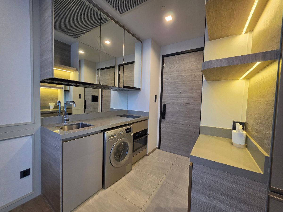 รูป 🔥 ปล่อยเช่าด่วน! ดื่มด่ำชีวิตไร้รอยต่อใจกลางห้าแยกลาดพร้าว ที่ The Crest Park Residences - รูปที่ 3/20