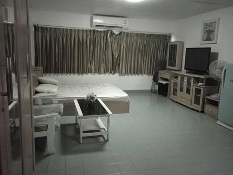 Room For Rent C5 Standard Room