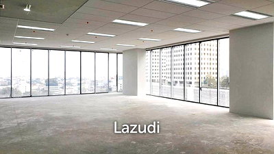 Office for rent Phahonyothin Road : Office space for rent in Chatuchak