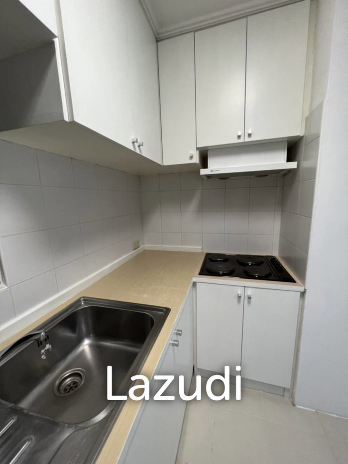 รูป 2 Bedroom 1 Bathroom Condo 85 Sqm. at Acadamia Grand Tower - รูปที่ 8/17