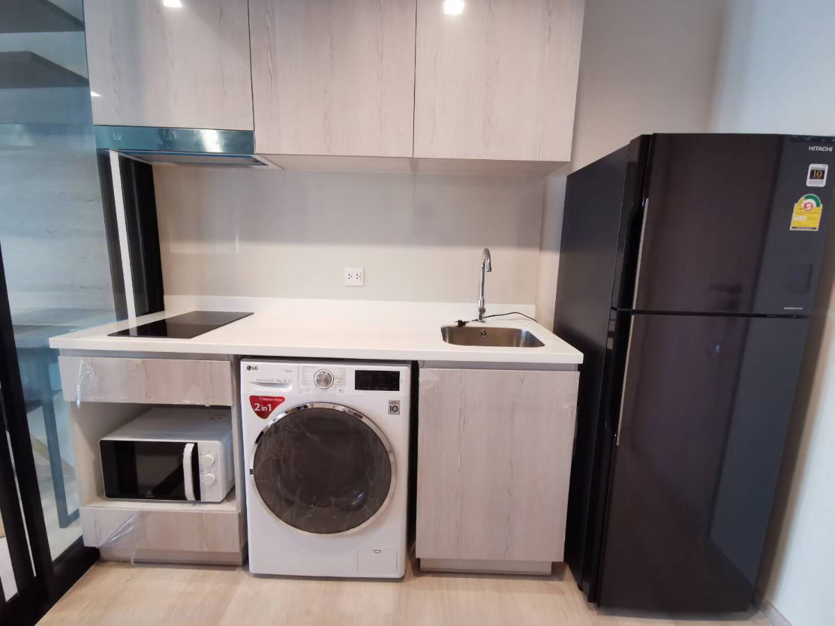 รูป ไลฟ์ วัน ไวร์เลส 1B1B ชั้น 16 ขนาด 24 ตร.ม. เช่า 18,000 บาท/เดือน Ready to move in - รูปที่ 6/7