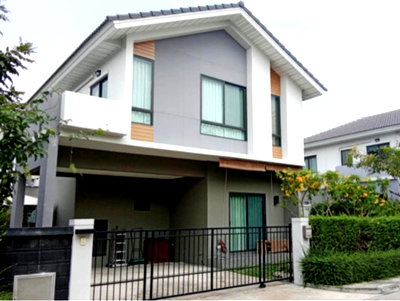 บ้านเดี่ยว ถนนร่มเกล้า : ขายบ้านแต่งสวยหมู่บ้านเพอร์เฟคพาร์ค สุวรรณภูมิ เฟส5