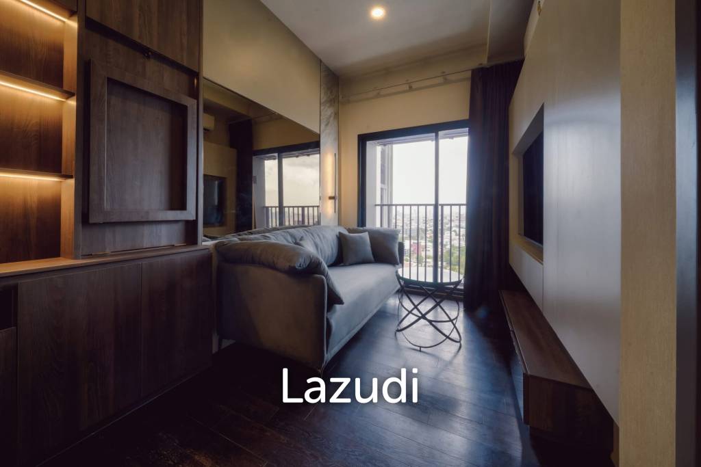 picture 33 sqm modern 1 bedroom condo at Park Origin Thonglor Bangkok - 1/8