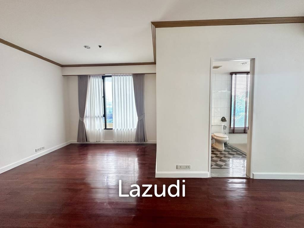 picture 2 bed 2 bath riverfront Condo 118 sqm at Baan Chao Praya for rent - 6/15