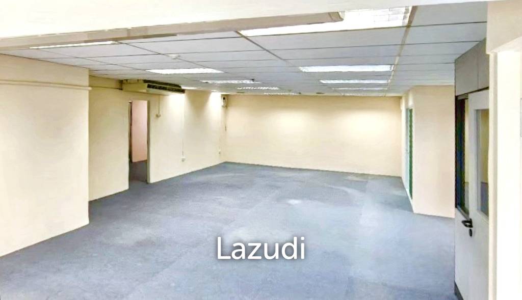รูป 6 Bathrooms 117 SQ.M Office at Sukhumvit Suites - รูปที่ 2/7