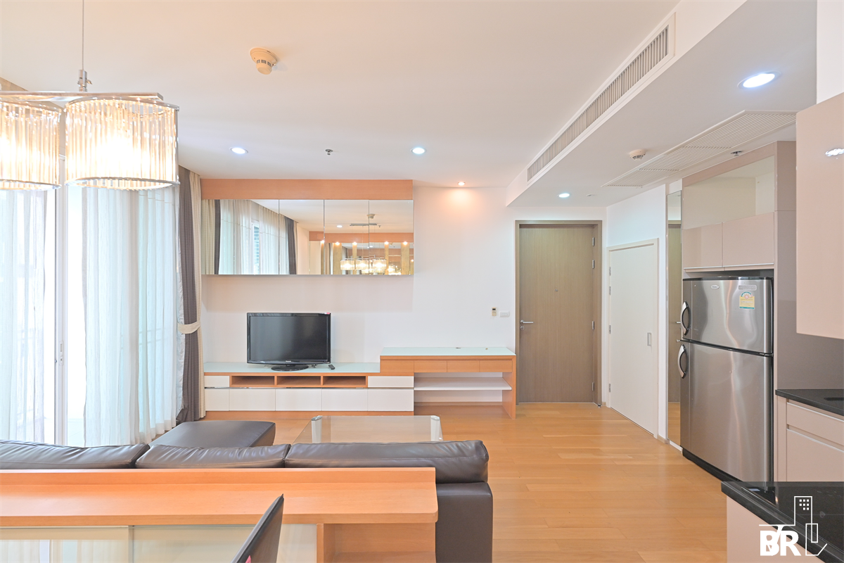 picture Move-in Ready, Just Bring Your Stuff 39 by Sansiri near BTS Phrom Phong - 9/10