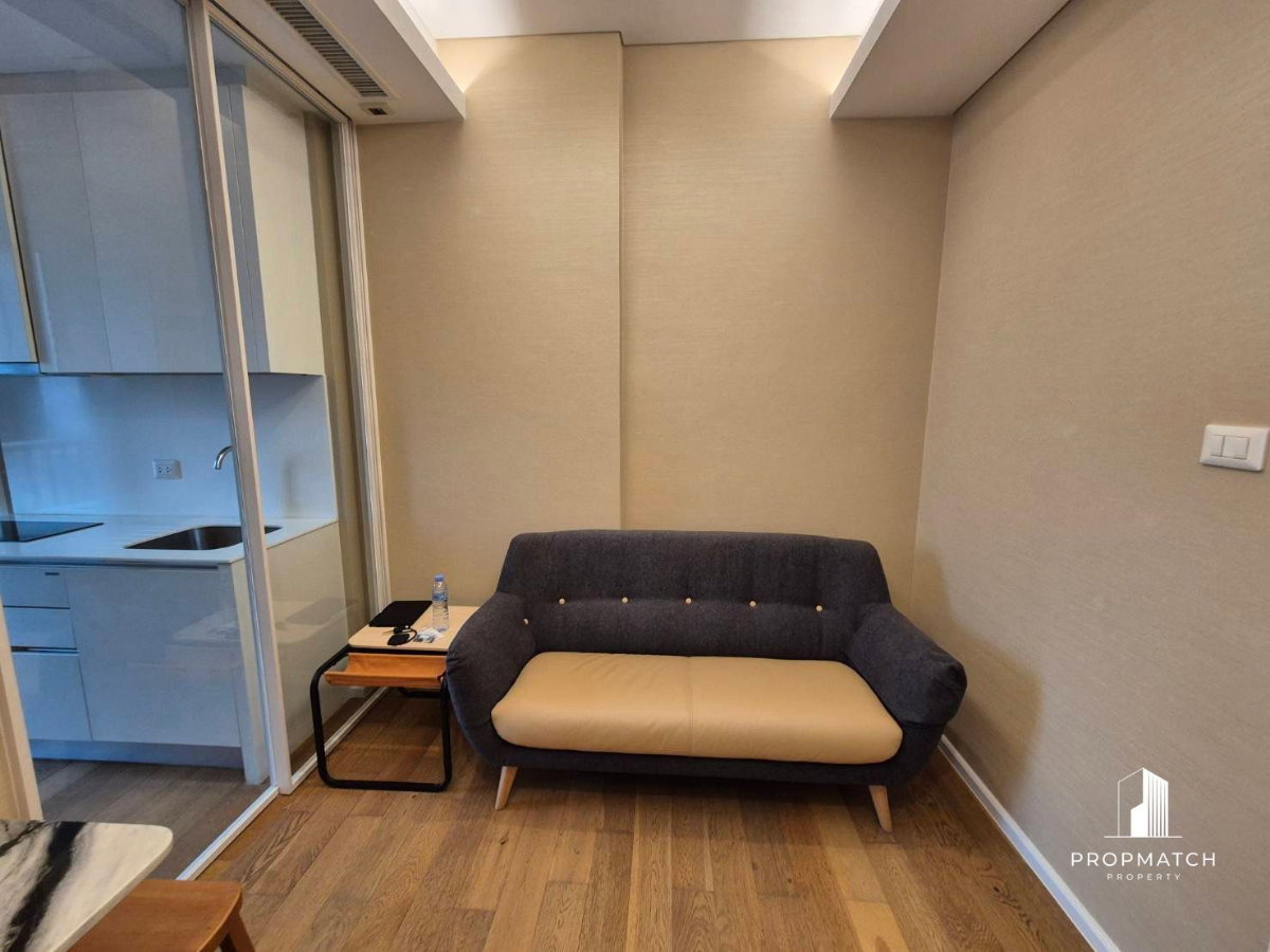 รูป PM037864 ✨Flash Deal ✨ The Saint Residences (1Bed 1Bath 30 SQM.) พร้อมอยู่ ! เพียง 16,000 บาทต่อเดือน Tel.0981315848 @propmatch - รูปที่ 1/6