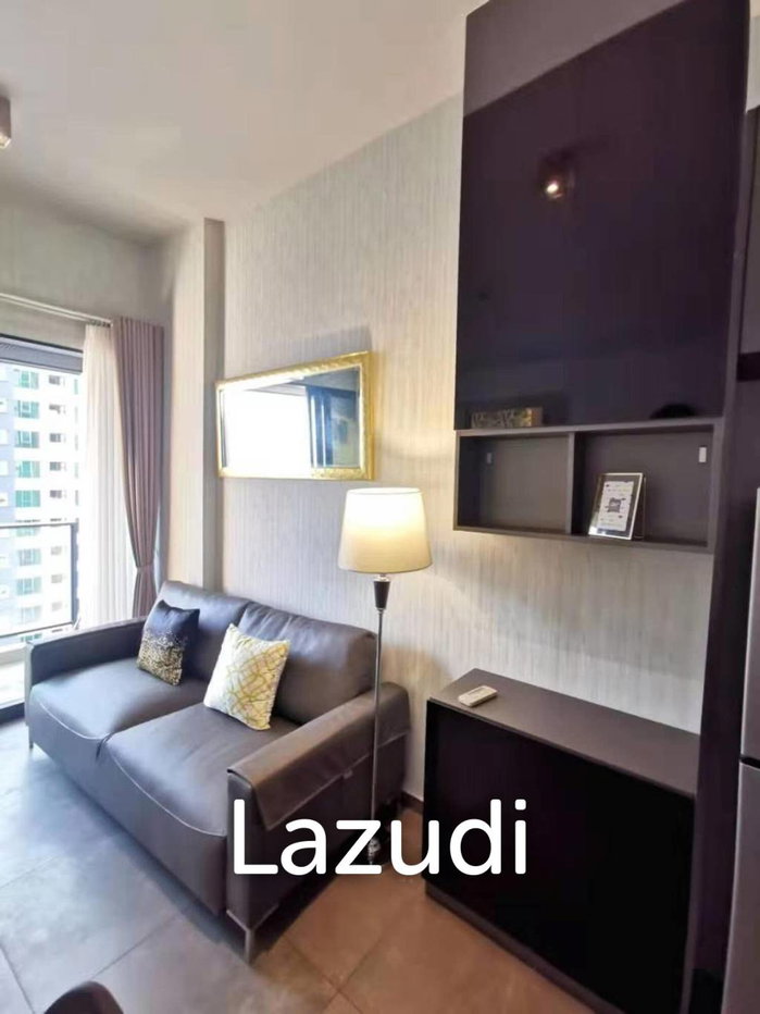 รูป The Lofts Asoke: 1-Bedroom Condo with City View - รูปที่ 3/13