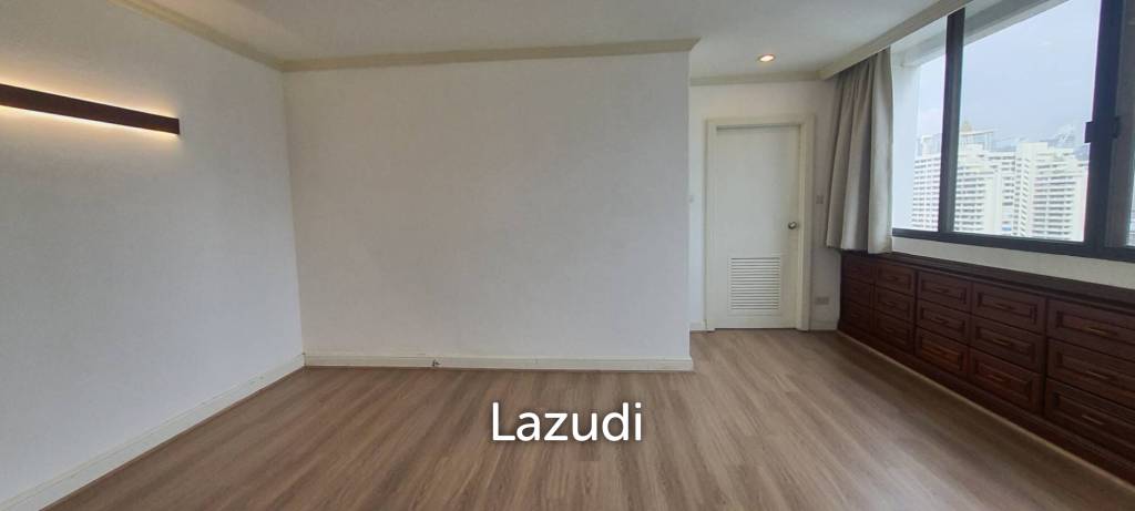 picture 2 Bed 2 Bath 150 SQ.M Sukhumvit Casa - 16/18