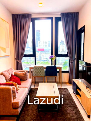 คอนโดให้เช่า : 30 sqm 1 Bedroom Condo on 6th Floor at XT Ekkamai, Khlong Tan Nuea Bangkok