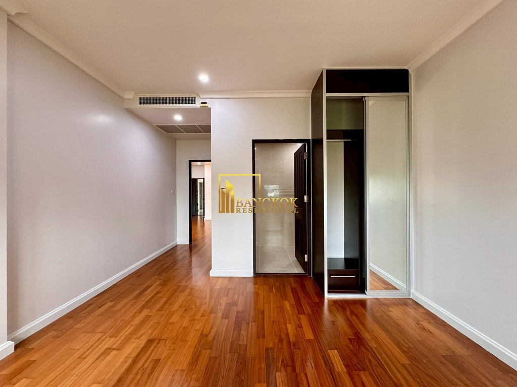 รูป The Cadogan Private Residence | Unfurnished 3 Bed Duplex Condo in Phrom Phong - BR5073CD - รูปที่ 14/42