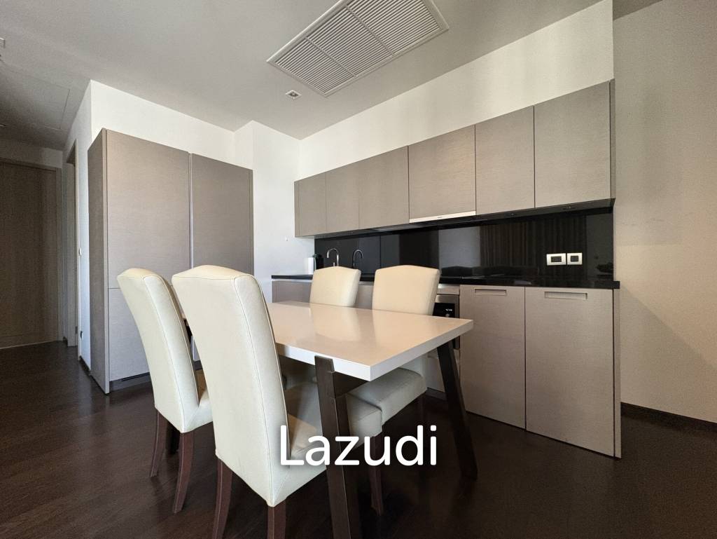 picture Spacious 2 Bedroom Condo in Watthana Bangkok - 2/8