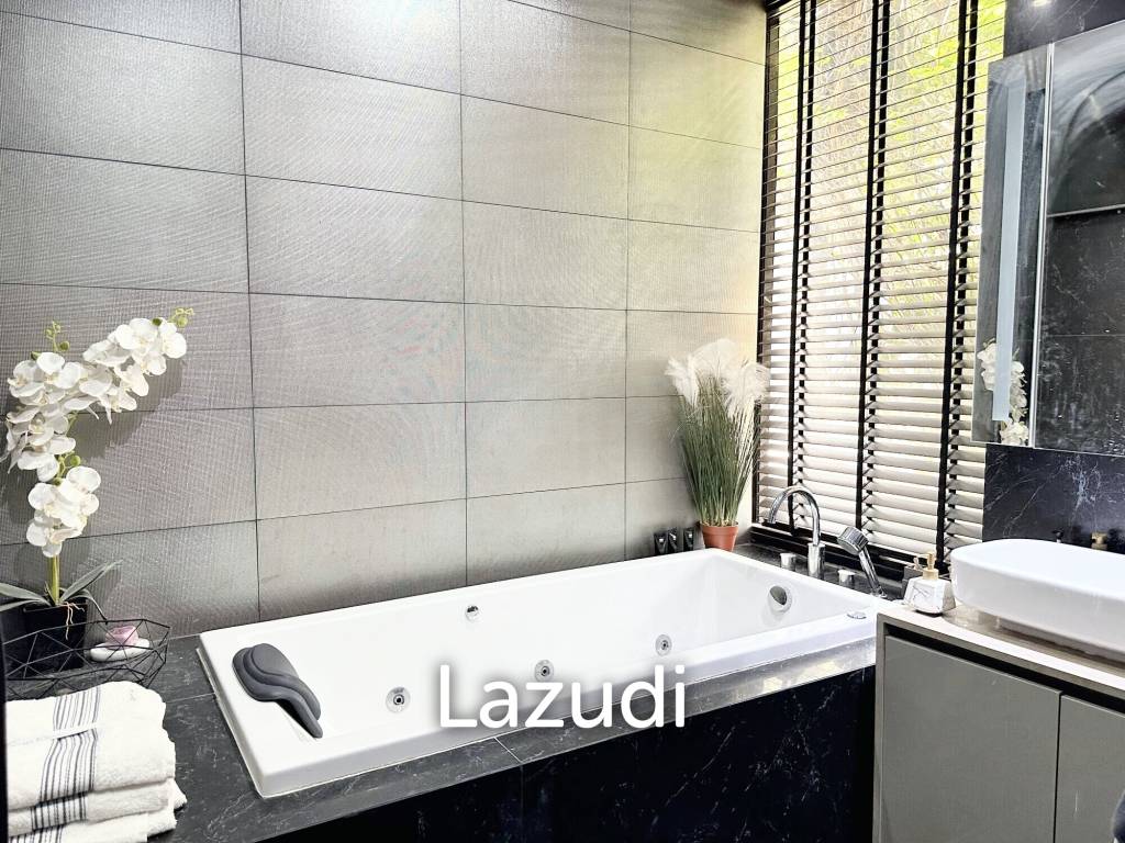 picture 2 Bedrooms 2 Bathrooms 158 SQ.M at M Silom - 33/37