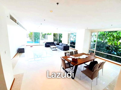 Condos for rent : 3 Bed 3 Bath 453 SQ.M The Empire Place
