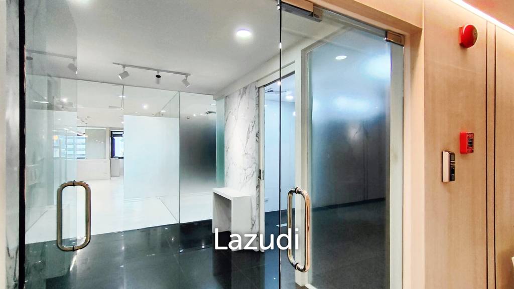 picture Office space for rent in Pathumwan - 1/13