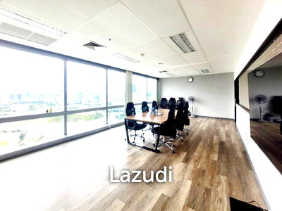 Office for rent MRT Huai Khwang : Office space for rent in Huaykwang