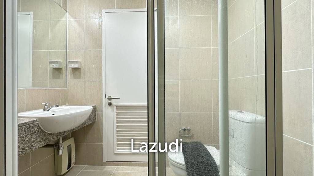 picture 36 sqm 1 Bedroom Condo on 8th Floor at The Clover Thonglor, Khlong Tan Nuea Bangkok - 8/8