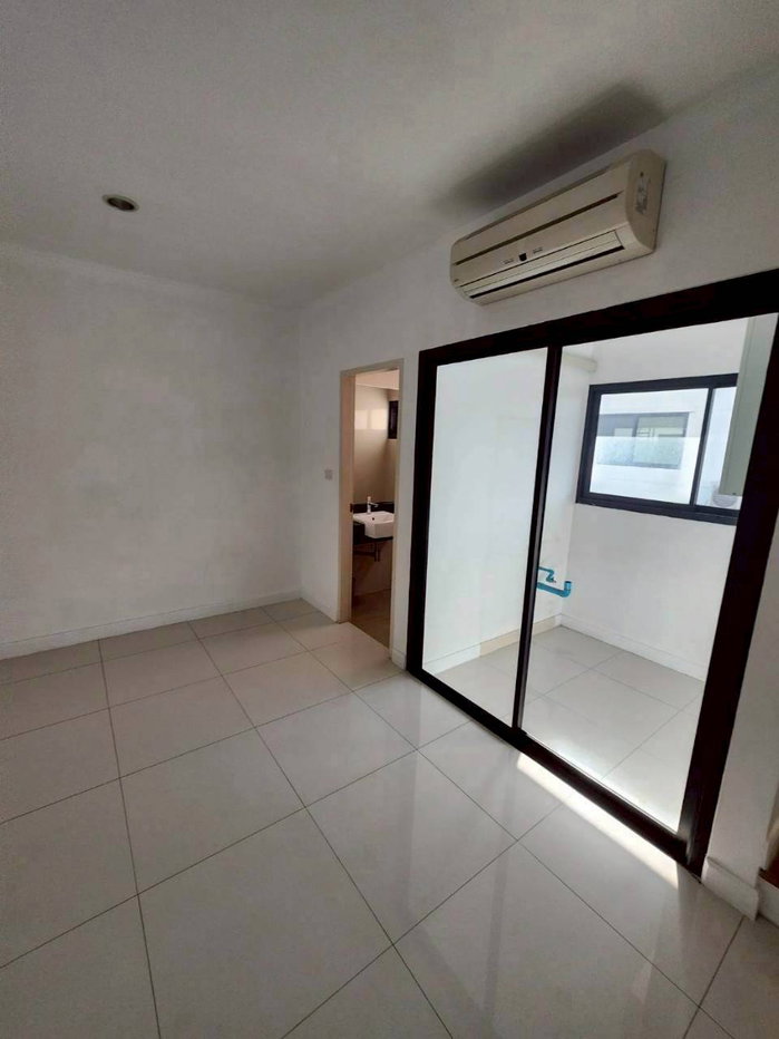 picture For Rent: 4-Storey Home Office at Nirvana@Work Rama 9 Ramkhamhaeng - 15/16