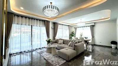 Houses for sale Chonburi : 3 Bedroom House for sale at Fan Thip Village 6262785