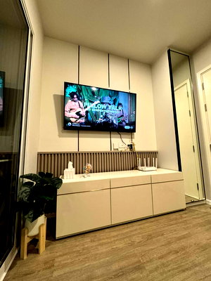 Condos for rent : Condo for Rent at Blue Phahonyothin 35 Conveniently located near BTS Ratchayothin