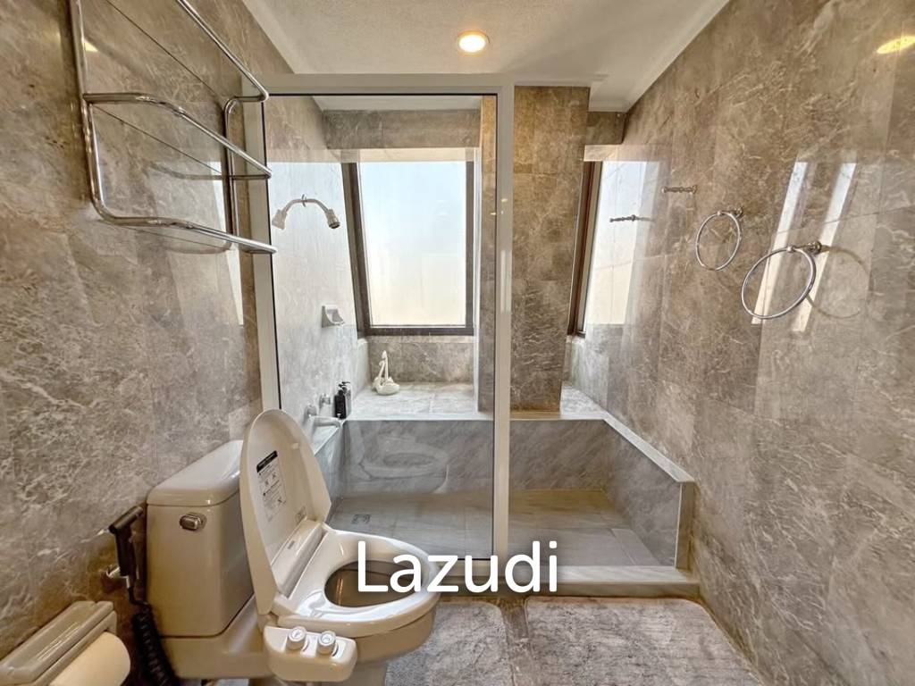 รูป 10th Floor Luxury 3 Bed Condo at Ploenchit Terrace Lumpini Bangkok - รูปที่ 7/10
