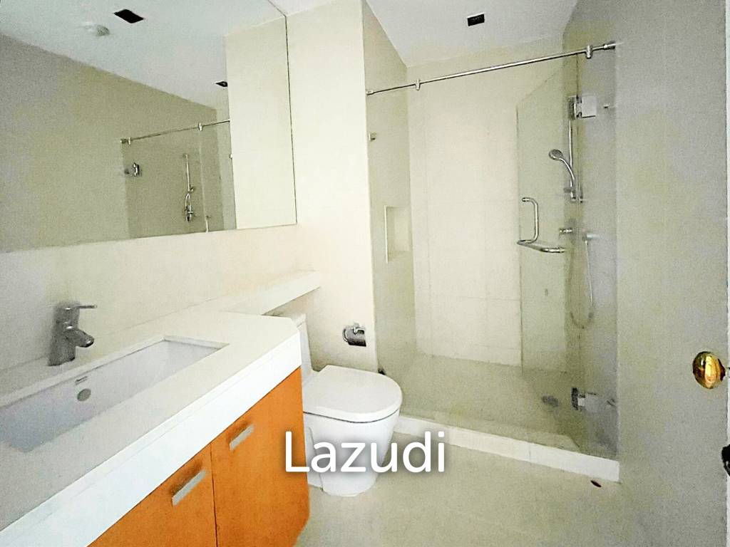 picture 223 Sqm 3+1 Bed 3 Bath Condo For Rent - 14/18