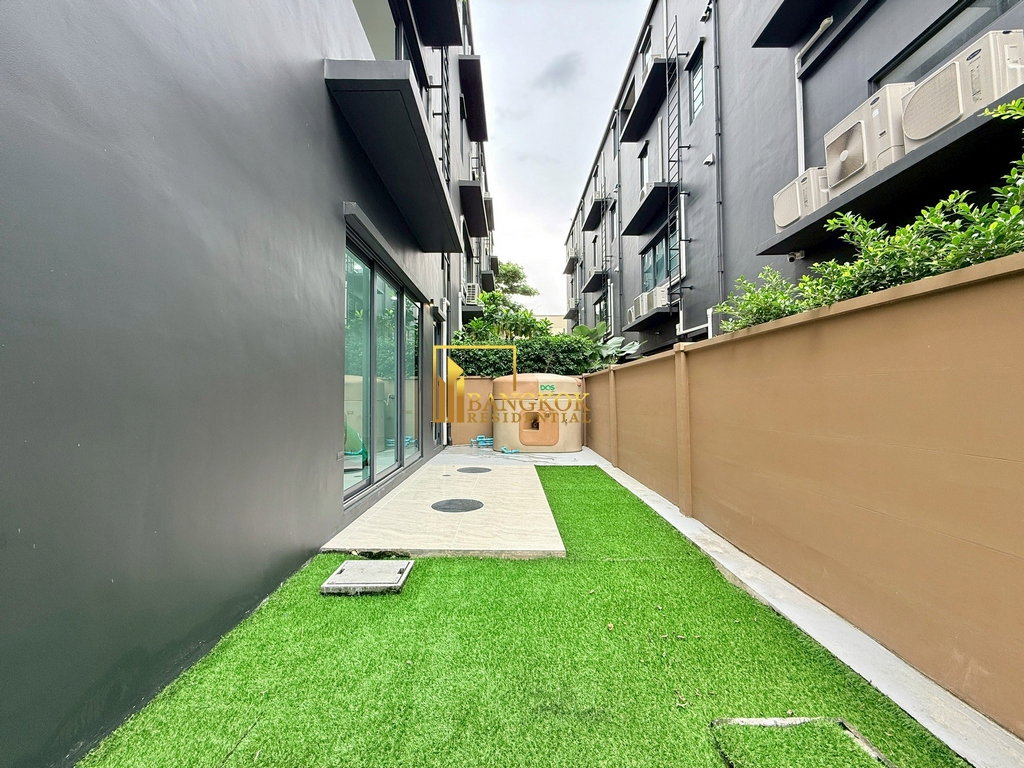 รูป Baan Klang Muang Classe | Modern 3 Bed Townhouse in On Nut - BR49066TH - รูปที่ 43/55