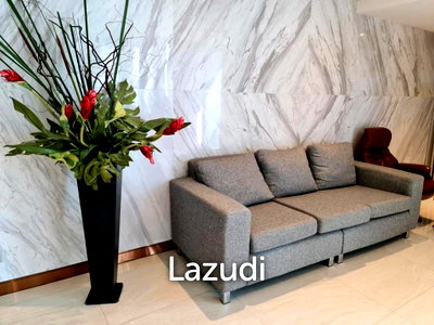 Condos for rent : 238 sqm duplex condo on 30th floor in Khlong Tan Nuea Bangkok
