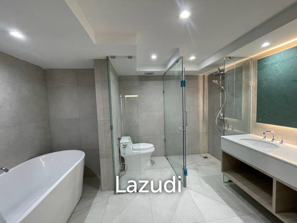 picture 236 Sqm 2 Bed 3 Bath Sathorn Park Place For Rent - 13/14