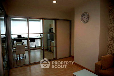 คอนโดให้เช่า : คอนโด 1-ห้องนอน ที่ ริธึ่ม รัชดา ใกล้ MRT รัชดาภิเษก (ID 2903849)