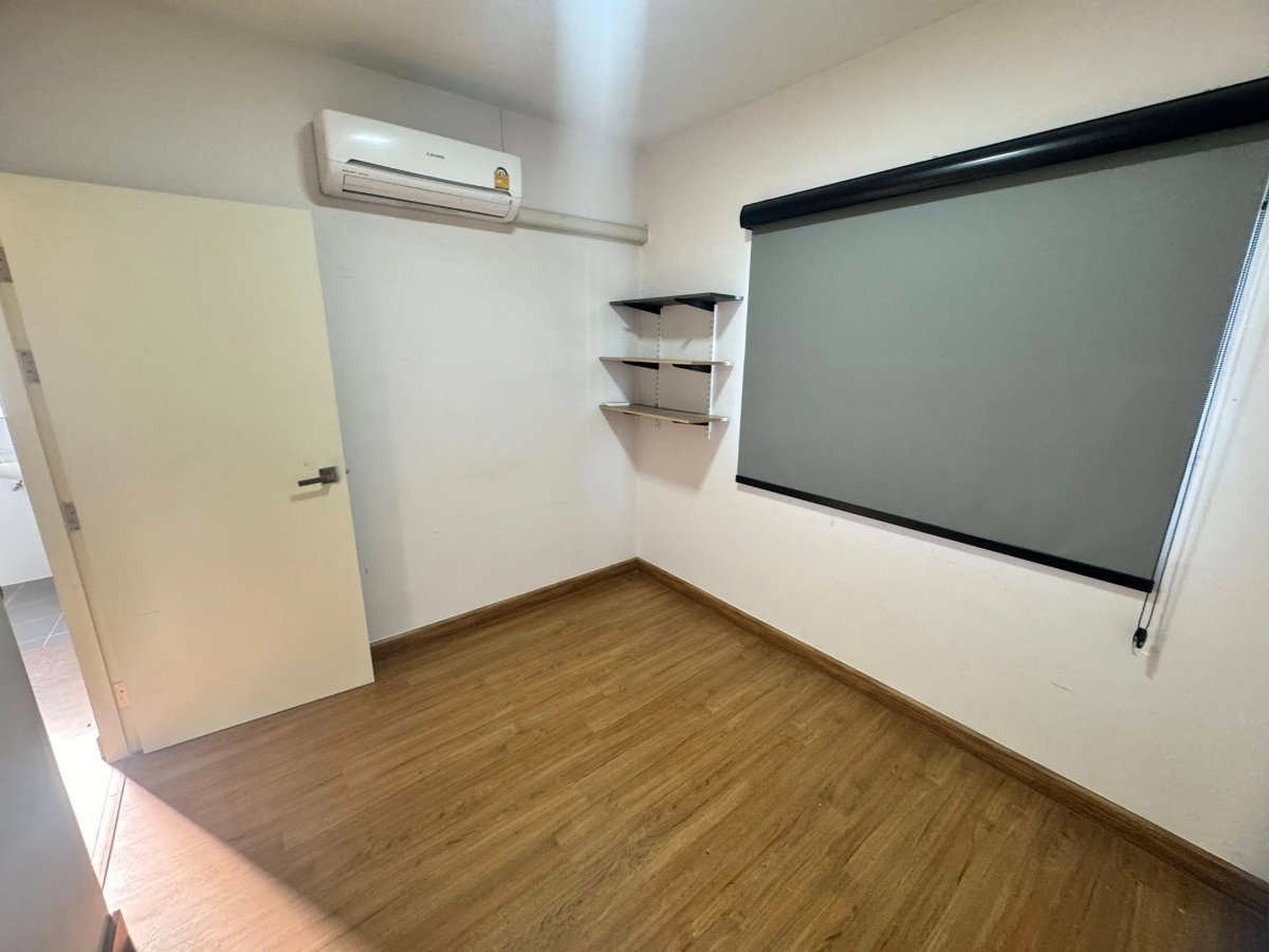 รูป 🔥 ขายด่วน! โครงการ หมู่บ้านพลีโน่ เพชรเกษม-สาย4 บ้านหลังมุม ทำเลดี 🔥 - รูปที่ 7/11